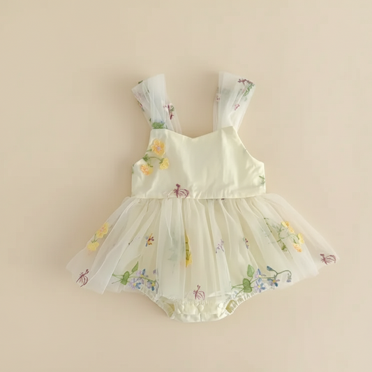 Campo de Sueños: Romper Mariposas y Tul Bany Shop Perú