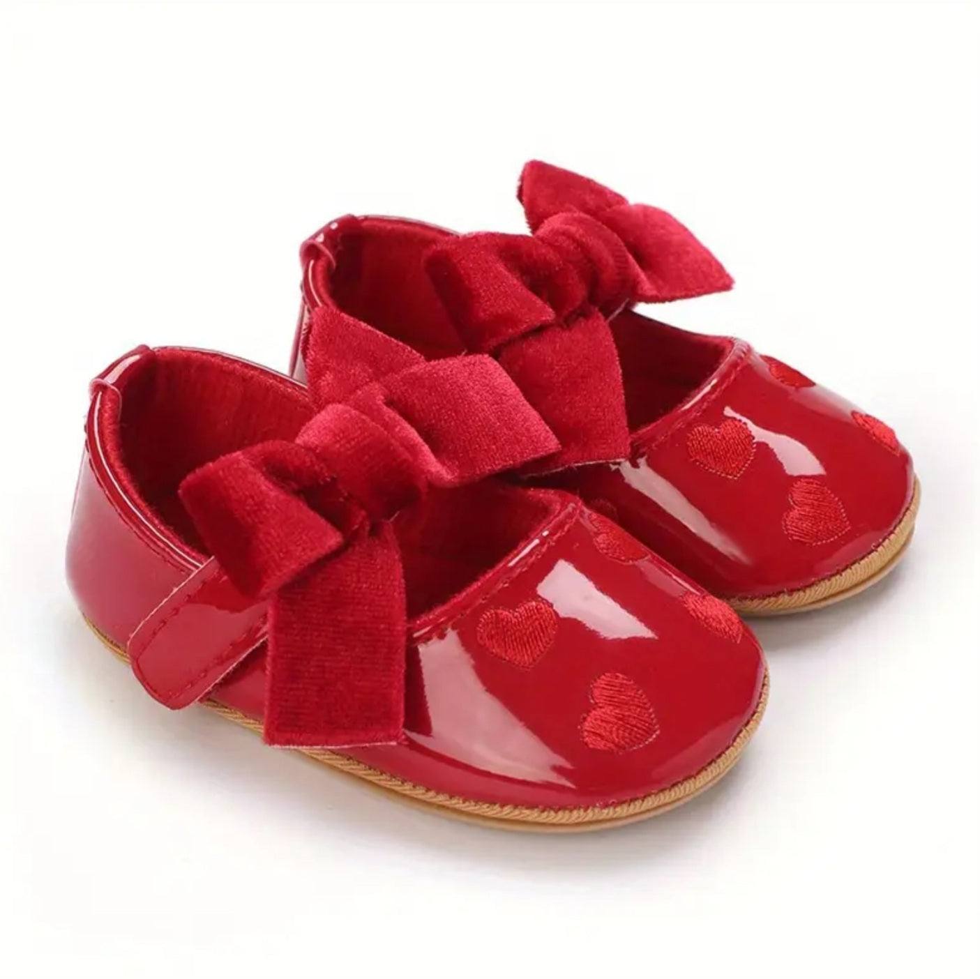 Corazón Dulce: Zapatos con Corazones y Lazo Bany Shop Perú