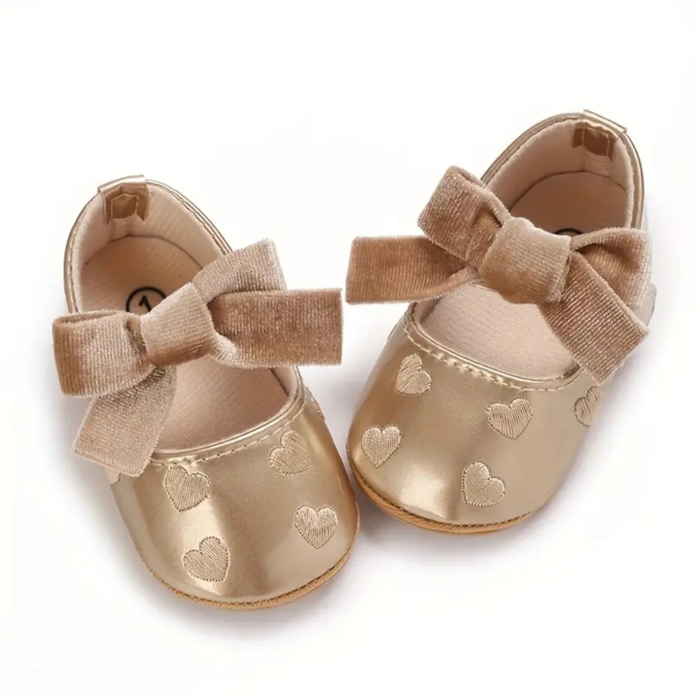 Corazón Dulce: Zapatos con Corazones y Lazo Bany Shop Perú