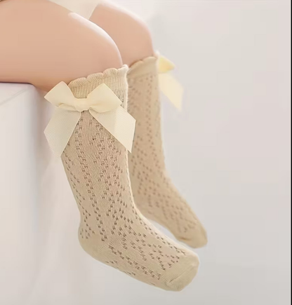 Dulce Lazo: Medias Altas Caladas Bany Shop Perú