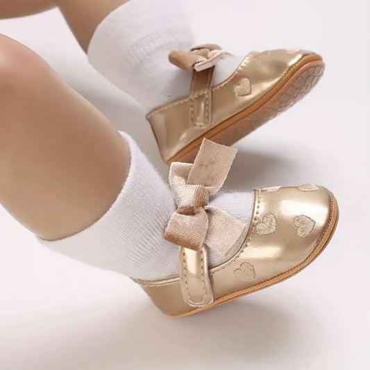 Corazón Dulce: Zapatos con Corazones y Lazo Bany Shop Perú