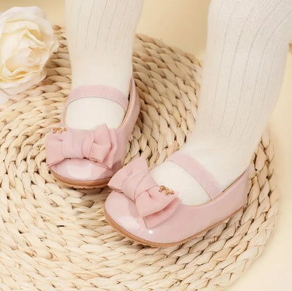 Lazo Rosado: Zapatitos Charol con Suela Antideslizante Bany Shop Perú